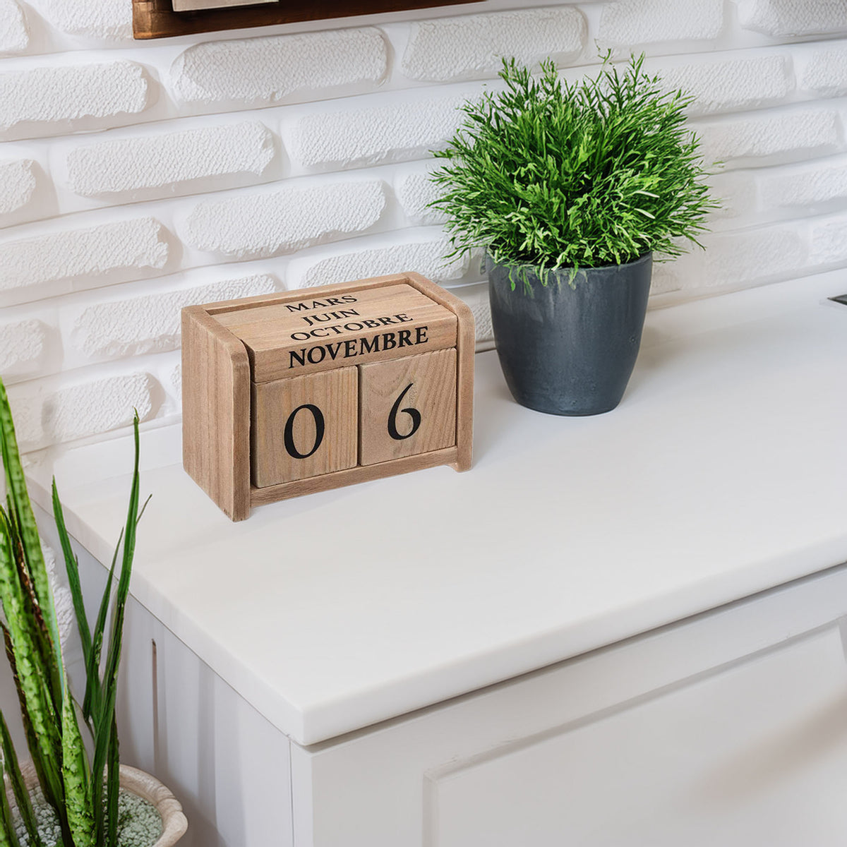 Calendario de madera colonial decorativo 7,5x5x11cm (3)
