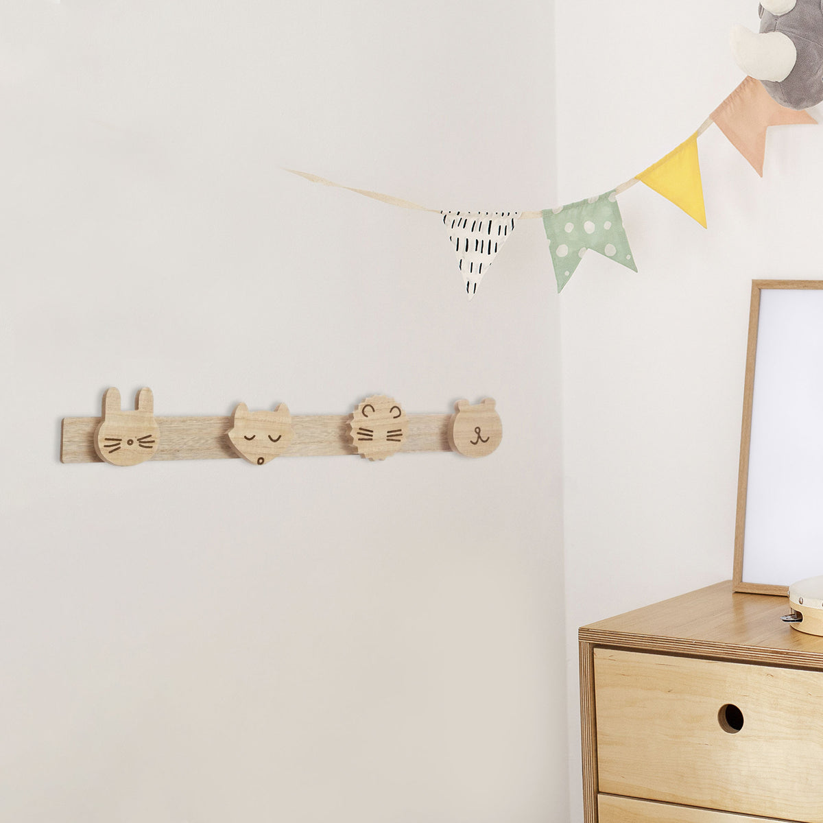 Perchero infantil madera Wild 5 ganchos (5)