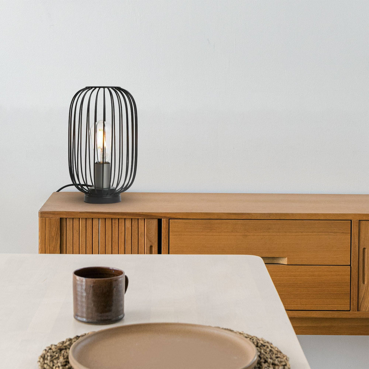 Lámpara de mesa color negro en metal Ø18x29cm (4)