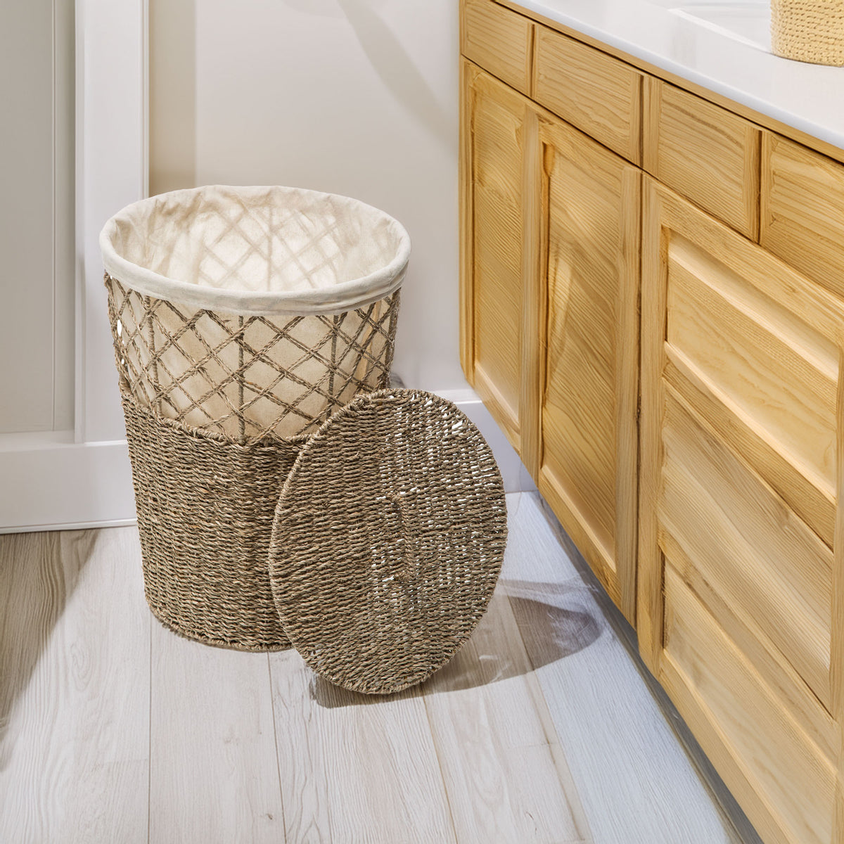 Cesta de mimbre con tapa color beige (3)