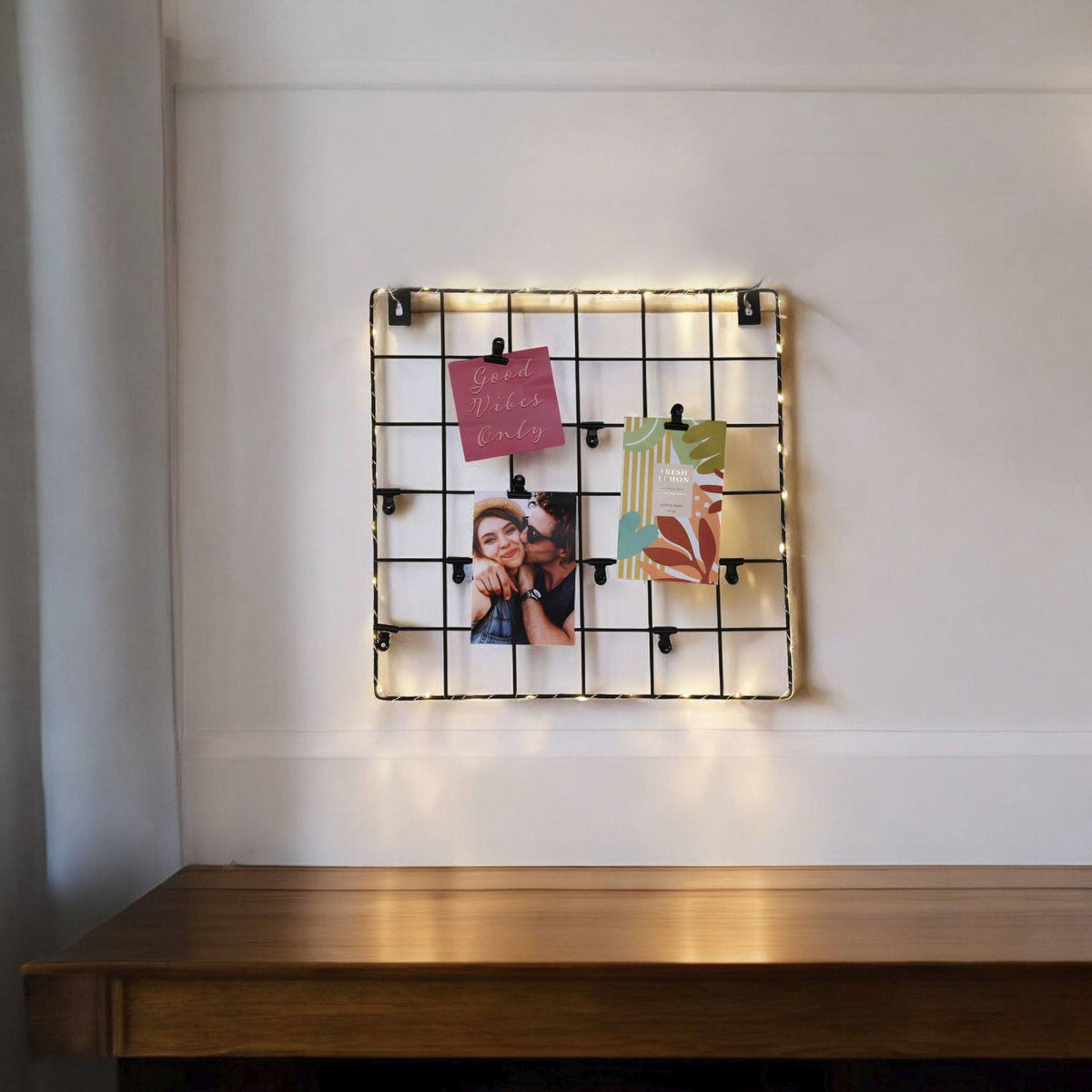 Estante de pared para cuadros con LED metal negro 36x36x2cm (3)