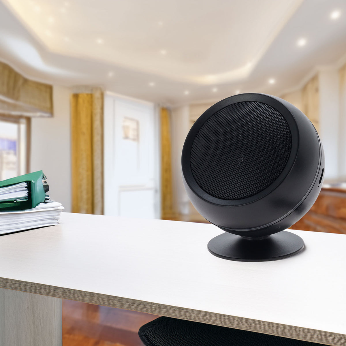 Altavoz inalámbrico mini Bluetooth v5 con luz batería recargable (4)