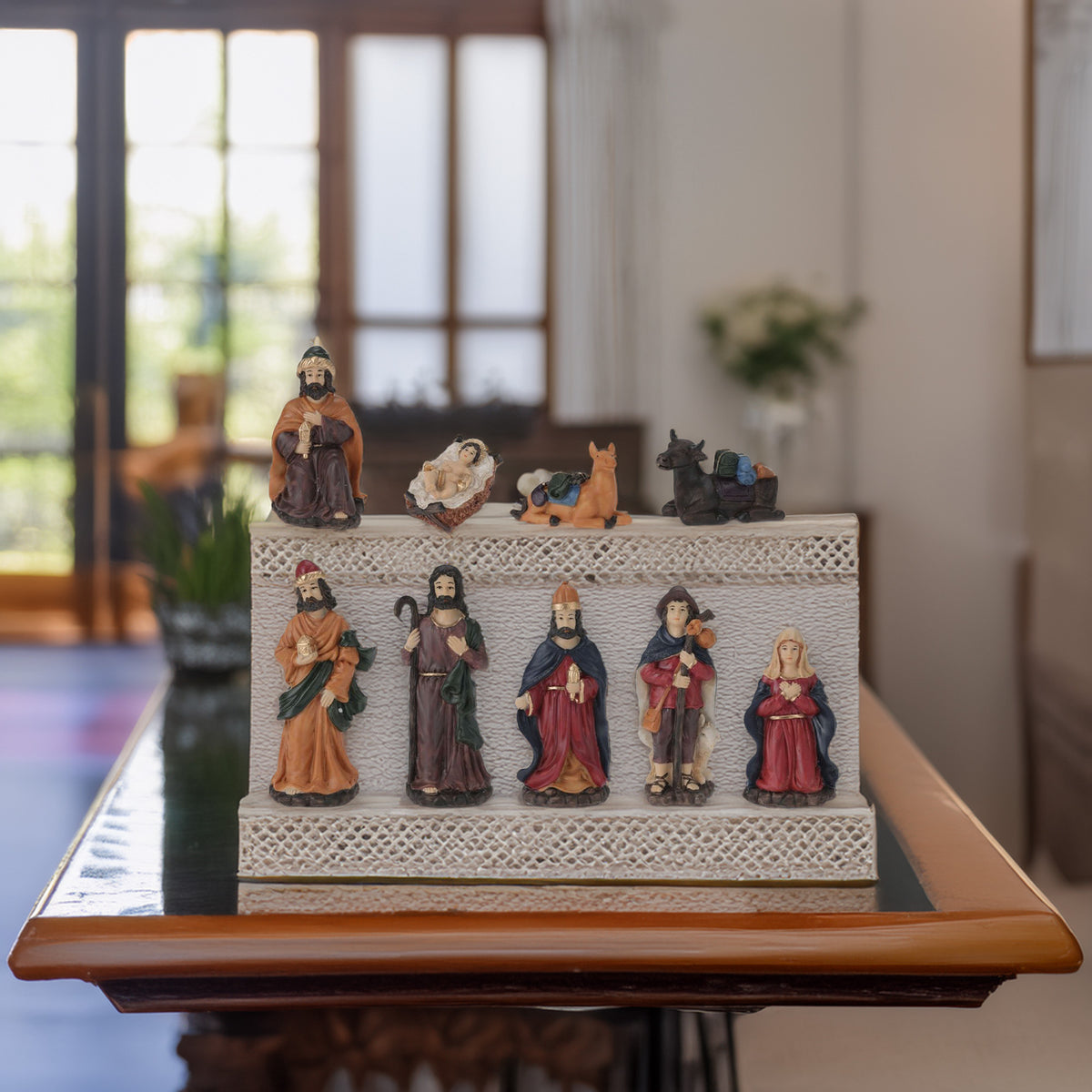 Set 9 figuritas para belén con medidas variadas (3)