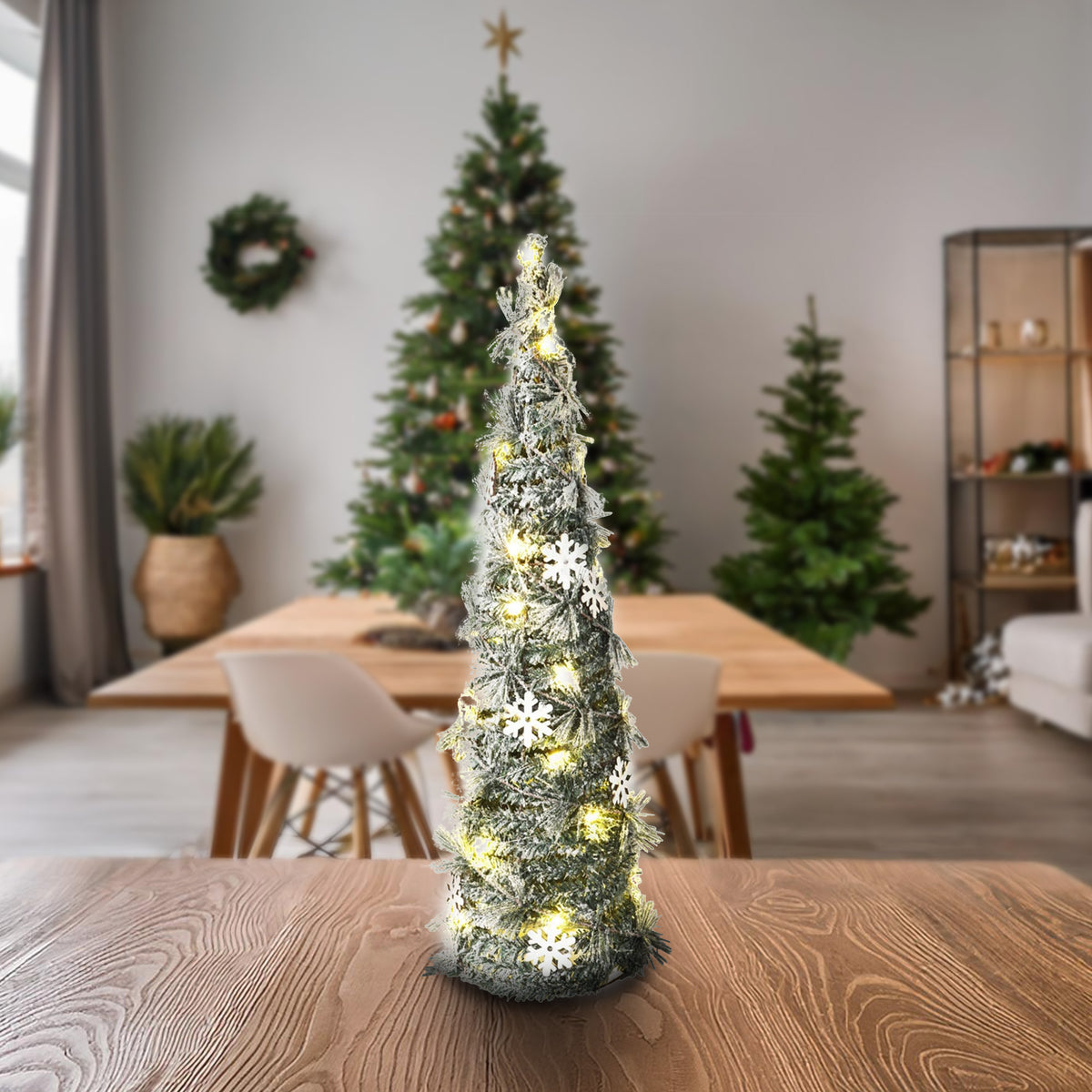Cono navideño artificial 30 micro LED H.60cm (3)