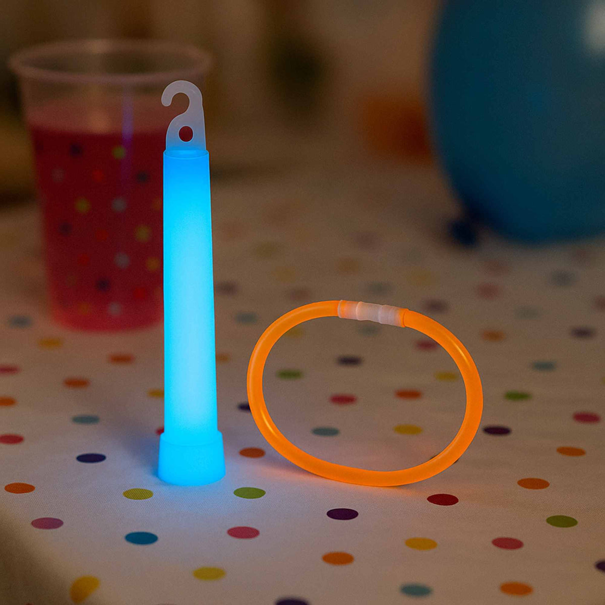 Kit fiesta glow pulsera clip pendiente 5 pzs pack 48 (4)