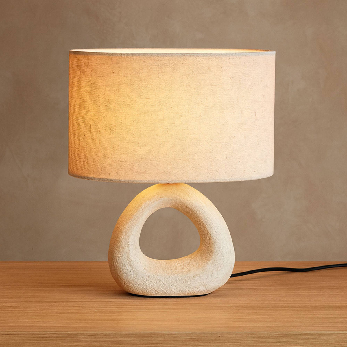 Lámpara de mesa gres con pantalla lino arena E14 40W H34cm (3)
